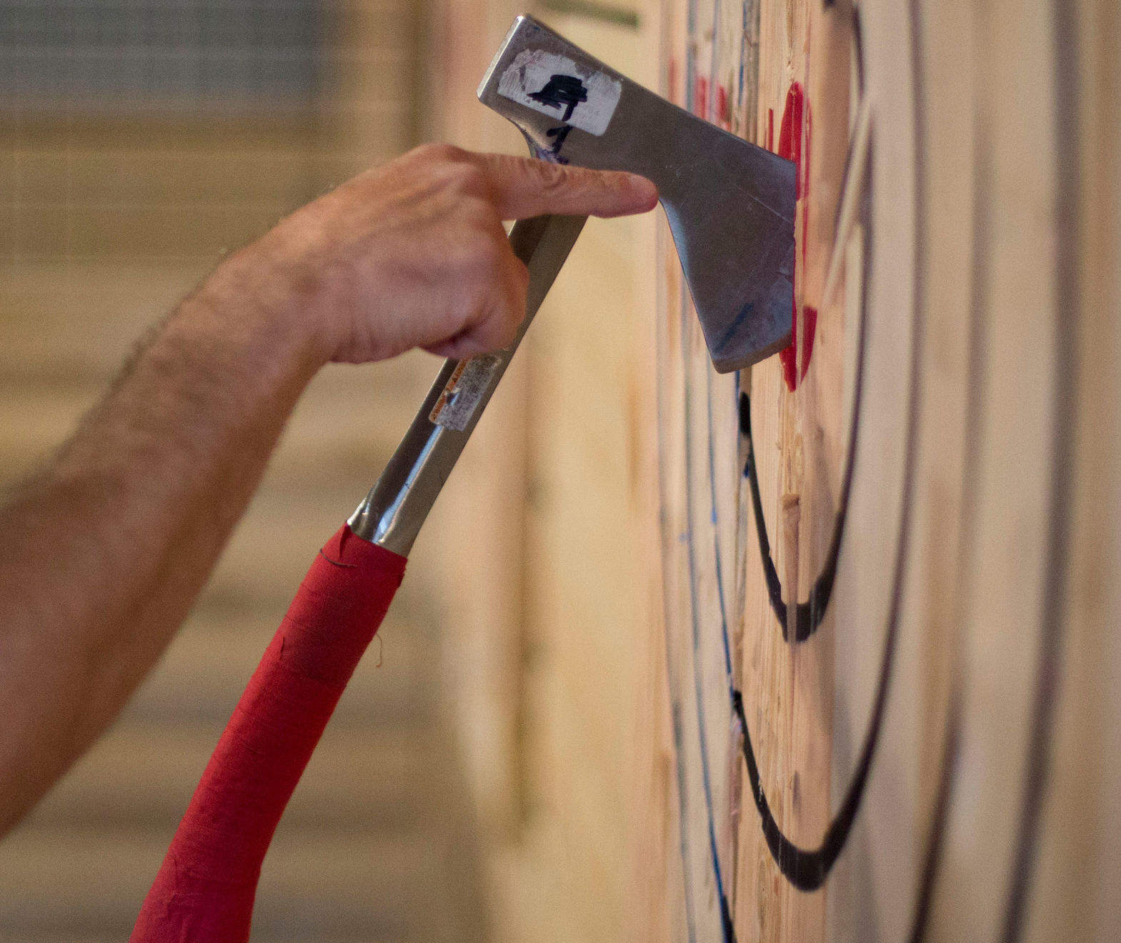 Axe throwing 2